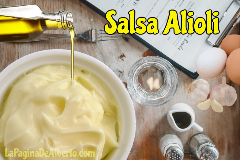 Existen distintas variantes de salsa Alioli que incorporan leche o mayonesa ya preparada para sustituir al huevo.